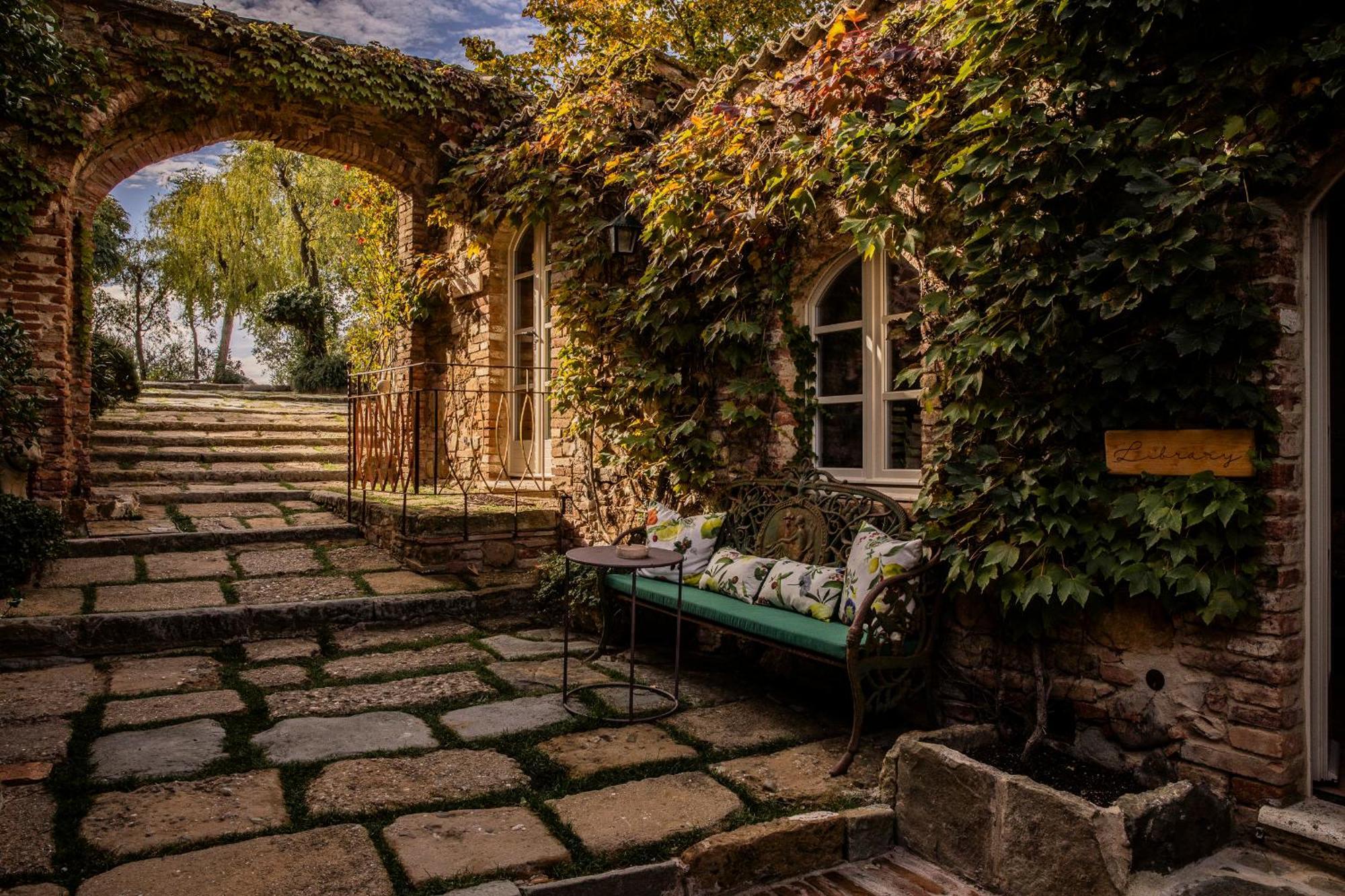 Lupaia Villa Montepulciano Stazione Exteriör bild